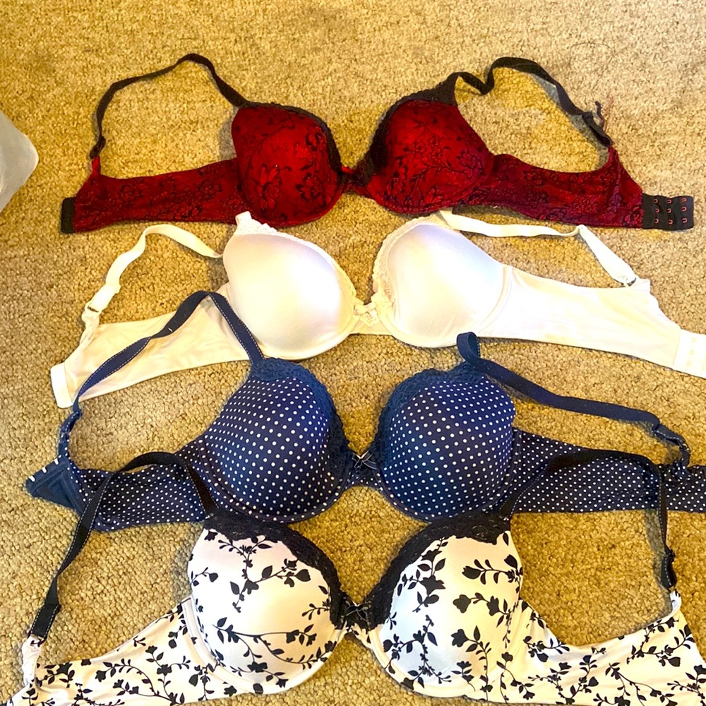 Maidenform Set of 4 Bras